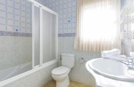 Serene Villa in Lloret de Mar With Private Swimming Pool - Foto 36