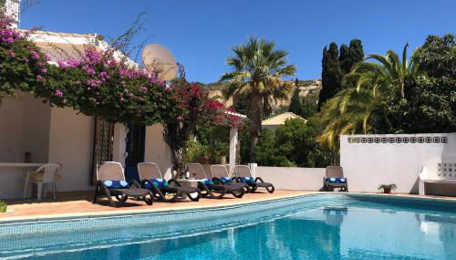 Charming Villa with Heated Pool near Sandy Beach, Hiking, Golf and Wineries - Foto 2, Garden