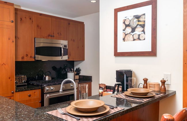 2 BR Lodge at Spruce Peak - Photo 8