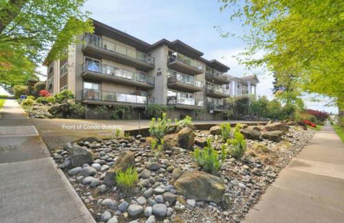 Bay View, Best Area, No Stairs, WD, 2 Baths, 2 Bedrooms, Balcony, View, 925sf - Foto 18