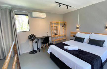 LOFT Rio 102 - Refúgio Romântico Inclusivo com Piscina Privativa - bem prox a Vilas Gastronômicas, Polo de Artesanato e Associação Peixe-boi - Foto 11