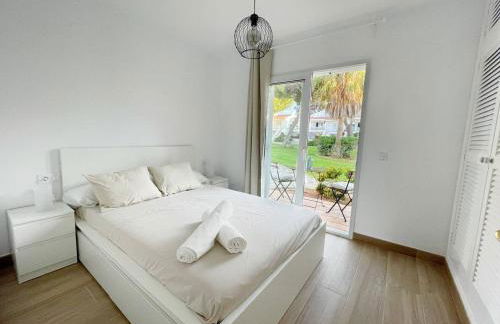 Apartamento Lia en Port Addaia, piscina y barbacoa, perfecto para vacaciones - Foto 11