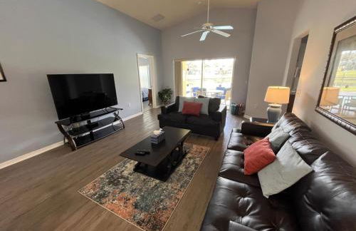 Cosy 4 Bed Villa Overlooking A Lake - Foto 25