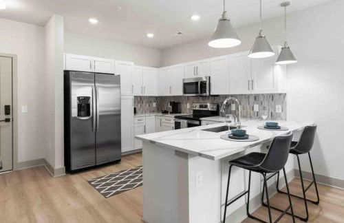 Exclusive Living 5 Min From Downtown - Foto 11