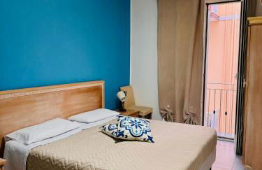 Affacciati sulle Eolie Appartamenti sul Lungomare Patti Marina - Foto 13