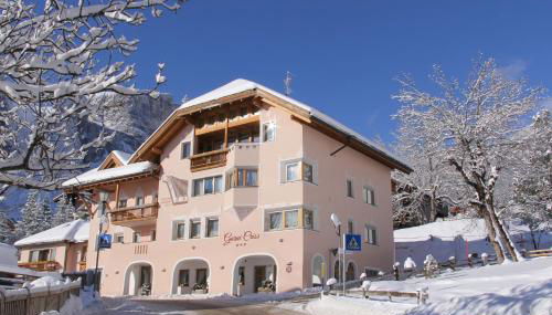 Garni Criss - Foto 1