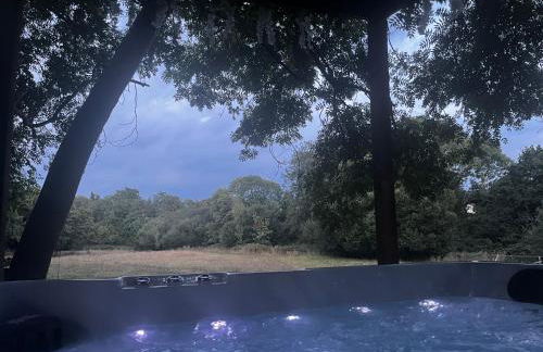 Lynbrook Haybarn, Hot tub and outdoor kitchen, New Forest - Foto 5