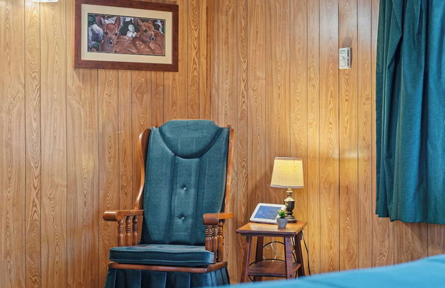 Mohegan by Avantstay Private Dock + Firepit Community Pool + Beach - Photo 24