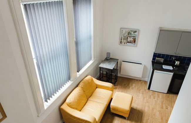Platform City Studio Apartment - Foto 8