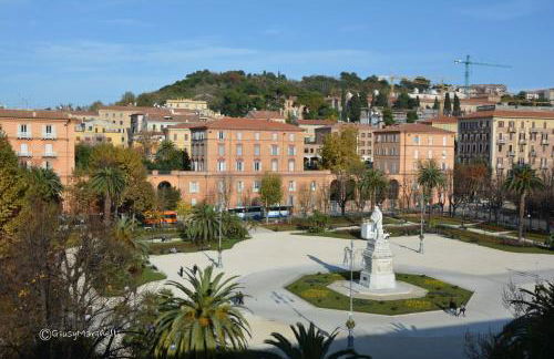 AMA HOMe, appartamento in centro con terrazza - Foto 42