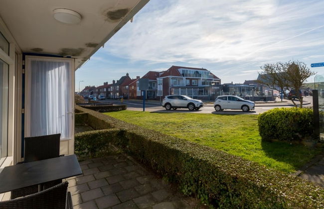 Apartment in Zoutelande Near Sandy Beach - Photo 12