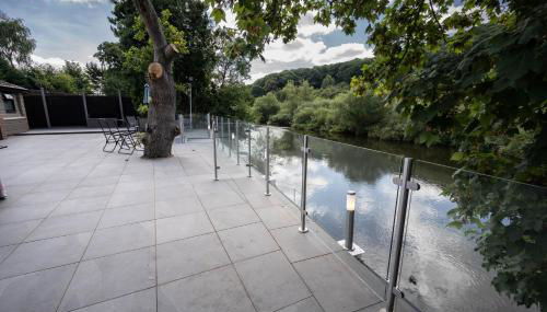 The Larches - Foto 1