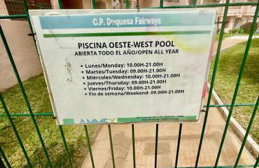 Gorgeous 2 bed Duquesa apartment, 2 pools, easy parking and 2 large balconies, 1 with stunning views - Foto 28