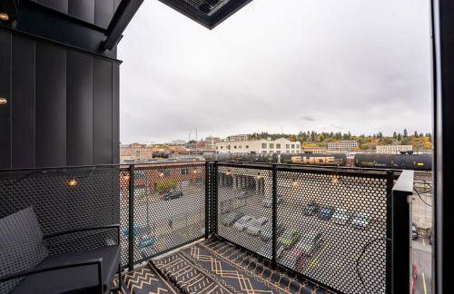 Heart of Downtown Apt with City View, Walkable to HotSpots - Foto 16