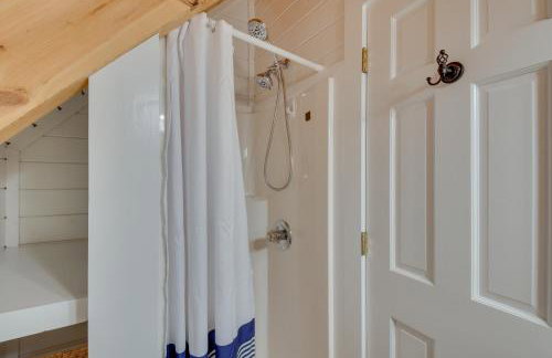 Beautiful Lake Keowee Home with Boat Dock and Fire Pit - Foto 21