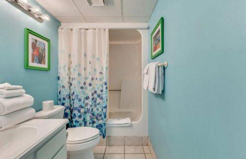 0402 Modern Greece condo - Photo 20