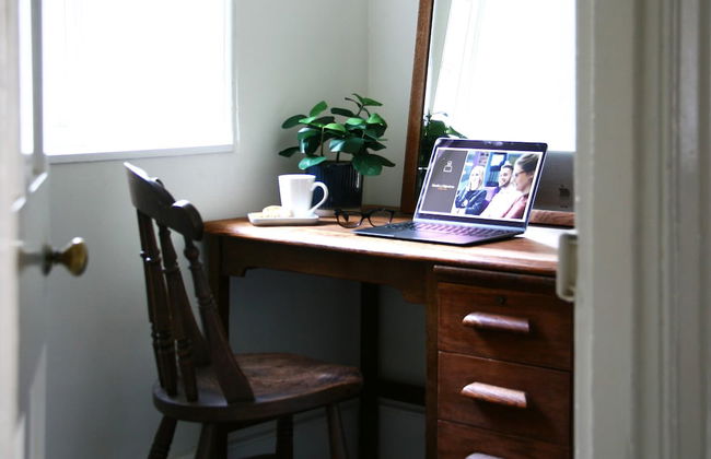 Beautiful 6-bed - Sleeps 12 - Stunning Views - Photo 30