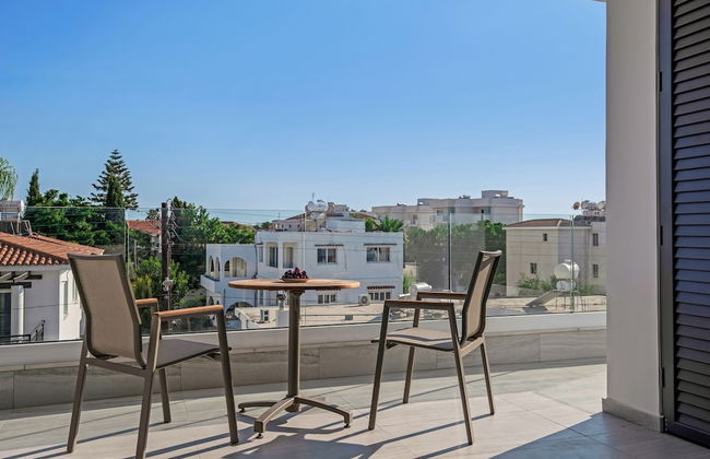 Sanders Olive - Chic 3-bdr Apt With Shared Pool - Foto 9