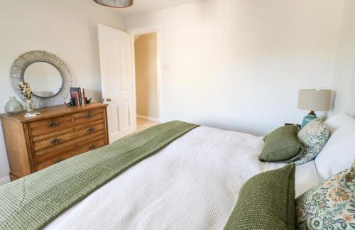 Manor Barn Cottage - Photo 20