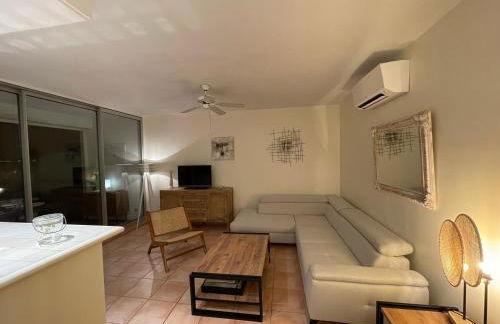 Appartement 60m2 piscine au coeur de Saint-Tropez - Photo 4