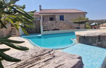 Villa Stone Lace - Photo 1