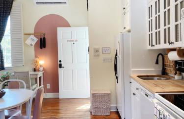 Romantic 1885 Loft Steps from Pulaski Square - Foto 7