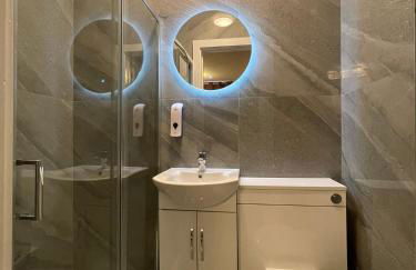 Westminster Inn - Photo 53