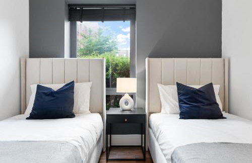 Modern 2 Bedroom Apartment in Uxbridge London free parking - Photo 16