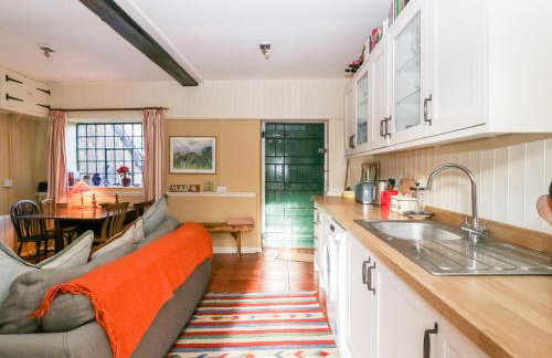 Yew Tree Cottage - Photo 11