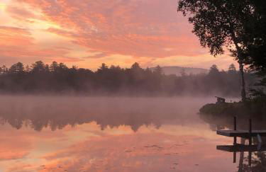 91WR Lake vibes and views at this waterfront home in the the White Mountains! Rest, relax, explore! - Foto 41