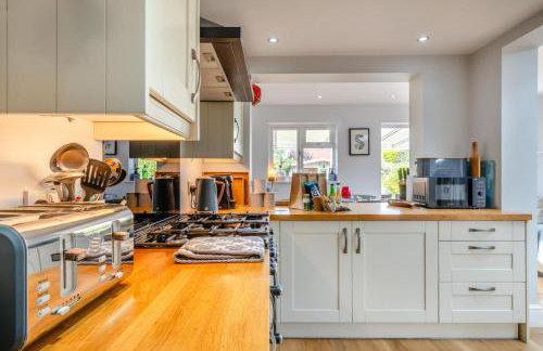 3 Bed in Wrentham oc-15mill - Photo 4