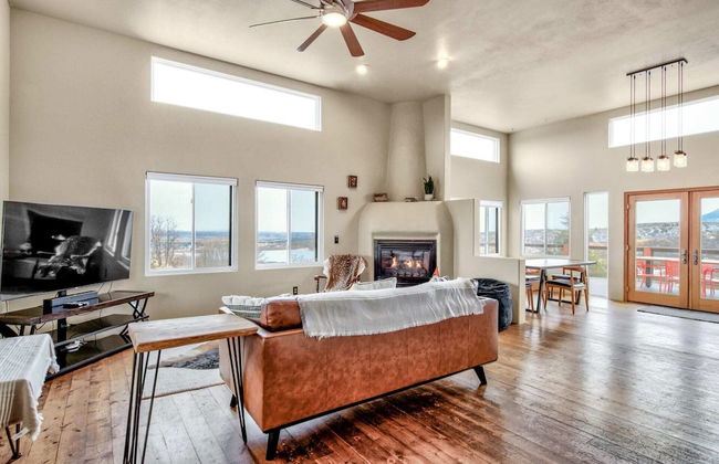 4brfireplace & Mountain Viewsdog-friendly & Hiking Nearby! - Foto 29