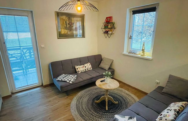 Rustic and Radiant Retreat Apartments With Terrace - Foto 14