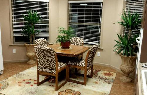 Spacious Rental with Incredible Views for a Group Vacation in Royal, Arkansas - Foto 8