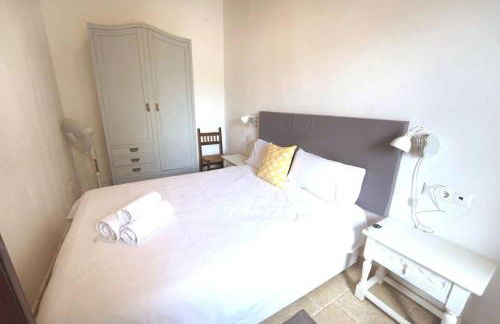 Typical old Majorcan house with a private pool - Foto 11