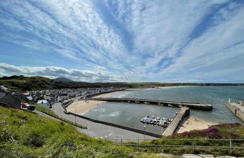 Spacious 2 Bedroom Home in Picturesque Cullen - Foto 42