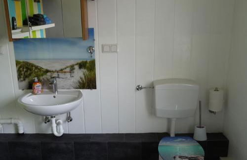 gemütliche sanierte goße Wohnung - Foto 12