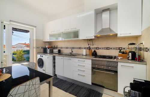 WHome Sea Breeze House with Pool & BBQ in Ericeira - Foto 11