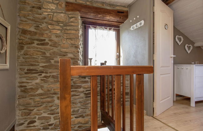 Beautiful Cottage in Malempre With Fenced Garden - Photo 17