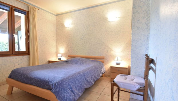 Holiday Home in Montclera With Sunny Garden, Playground Equipment and Private Pool - Foto 4, Habitación