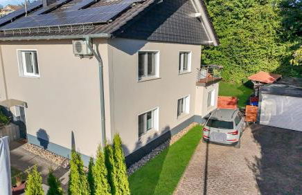 Kleine Auszeit Ferienwohnung Vakantiewoning nähe Bosenbergklinik mit Parkplatz, Haustiere willkommen - Foto 2