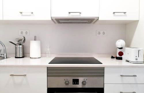 APARTAMENTOS MAITE - Photo 19