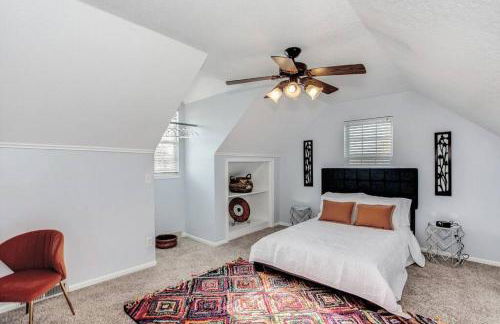 WOW! Spacious Retreat & amazing yard 2400+4bd/3bth - Foto 6