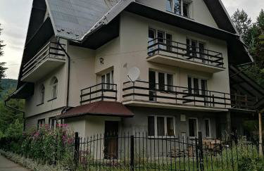 Dom "Honorat", Kamianna 70, 33-336 - Photo 1