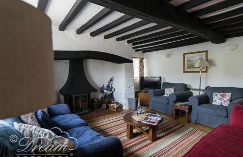 Little Berwick Cottage - Photo 6