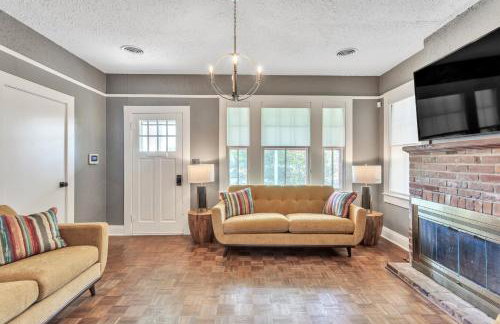 Retro Revival with Modern Comfort - A Mid-Century Gem in Gonzales LA - Foto 18