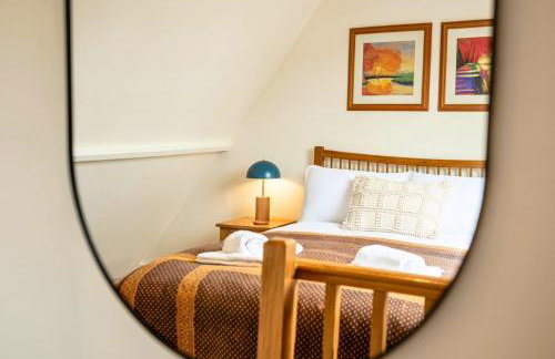 Cosy 2BD Cottage in Oxfordshire - Near Daylesford! - Photo 31