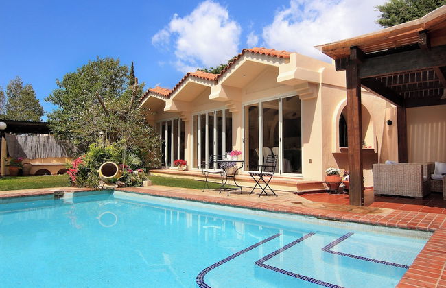 Oasis Pool House by GHH - Photo 37