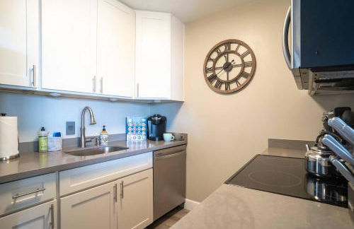 Sunny and Soothing Oceanfront Vistas - Foto 14