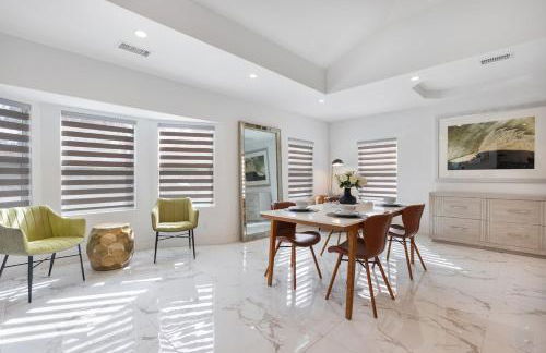 Serene Luxe Residence near Rose Bowl - Photo 3